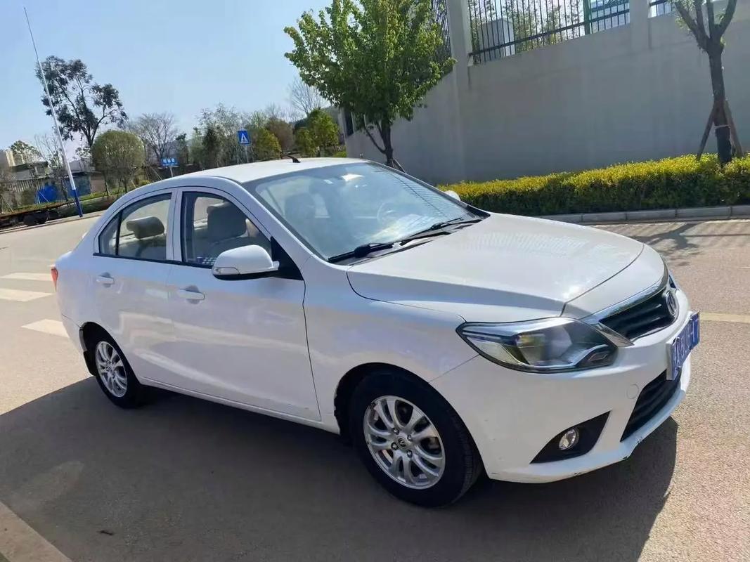 长安悦翔v3详细参数／长安悦翔v3技术参数