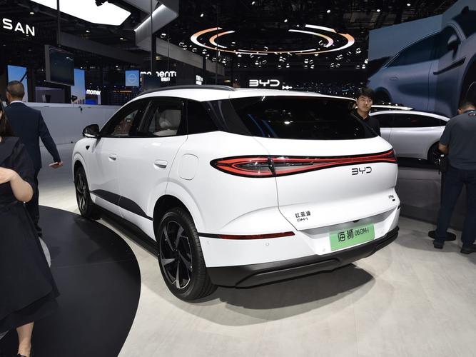 比亚迪混动多少钱 比亚迪海狮06混动多少钱