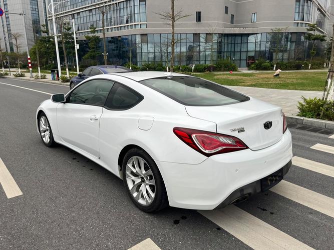 现代酷派跑车哪年生产最好／现代酷派当年落地价