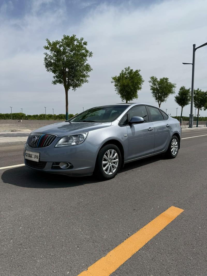 老款英朗gt和新款英朗哪个好(老款英朗gt和新款英朗gt)