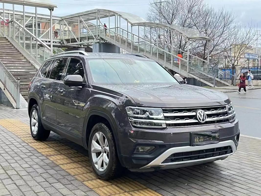 大众途昂2018款图片(大众途昂2017款330价格)