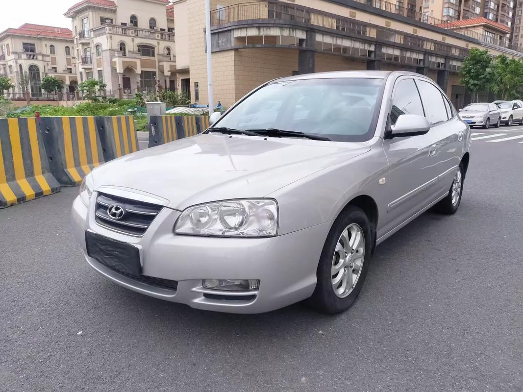 09年现代伊兰特参数配置(现代伊兰特老款2009参数)