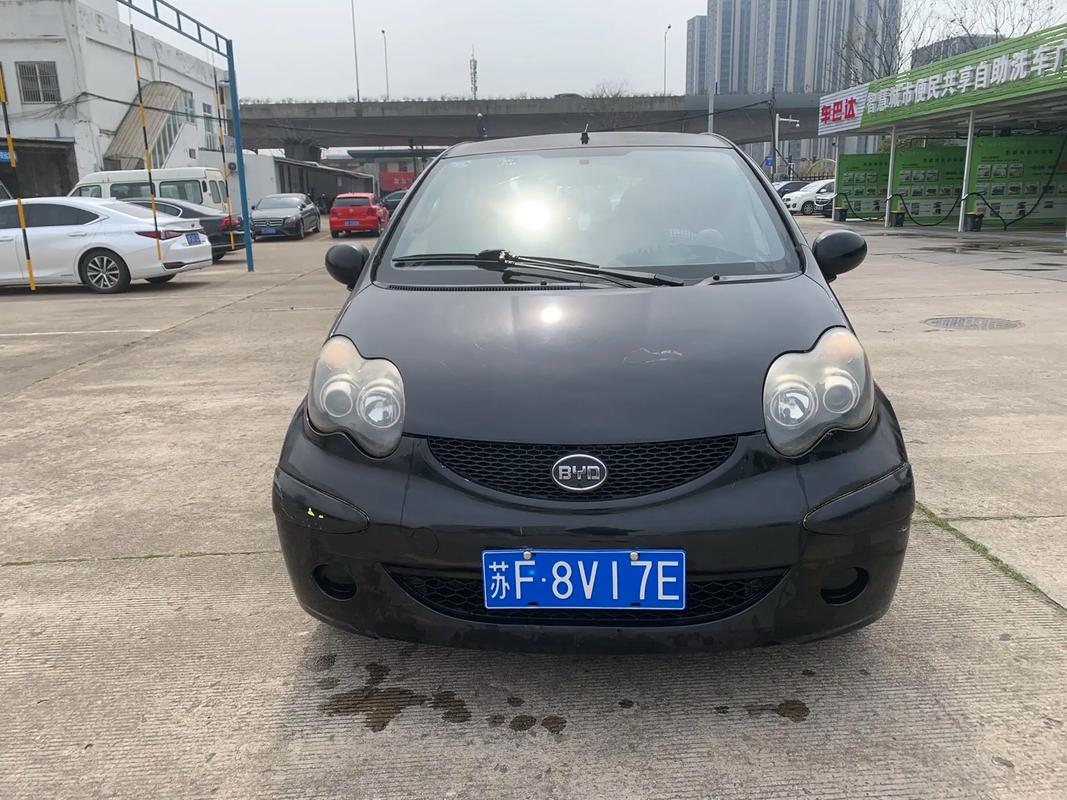 12年比亚迪f6值多少钱,12年的比亚迪fo是国几的车