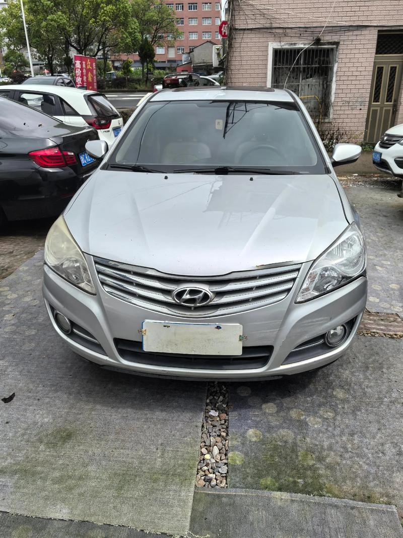 12年的悦动值得买吗(2012年的悦动能卖多少)