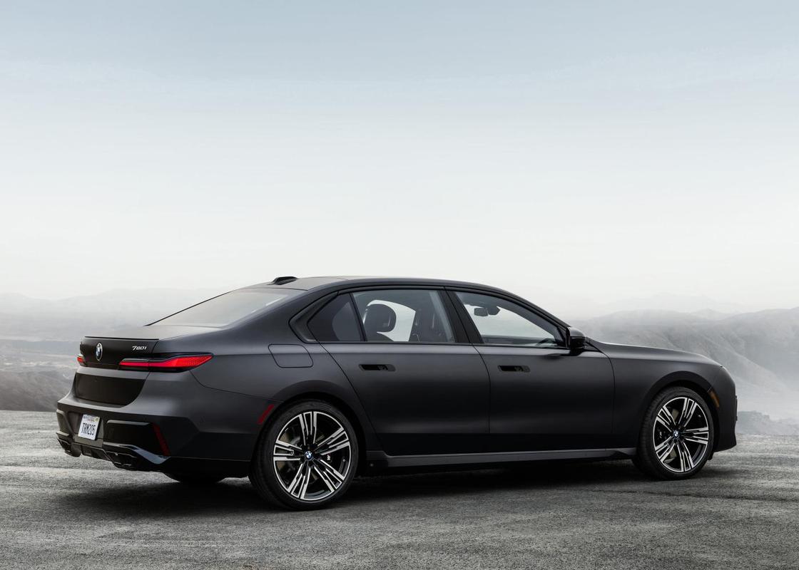 宝马760报价多少钱一辆/宝马760价格及图片2020